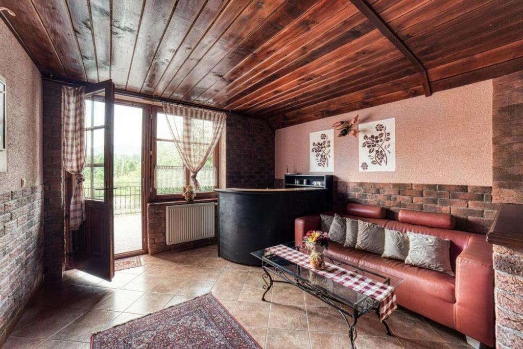 Penzion Jolla Červený Kláštor Exterior foto
