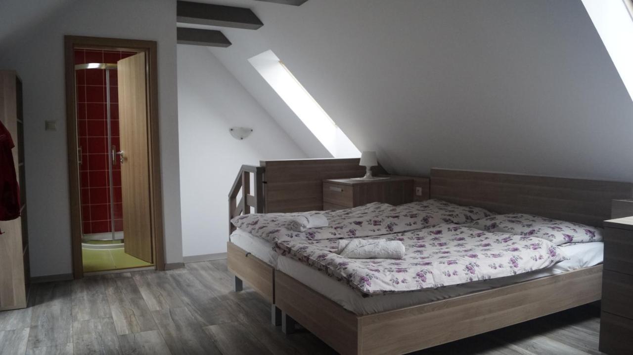 Penzion Jolla Červený Kláštor Exterior foto